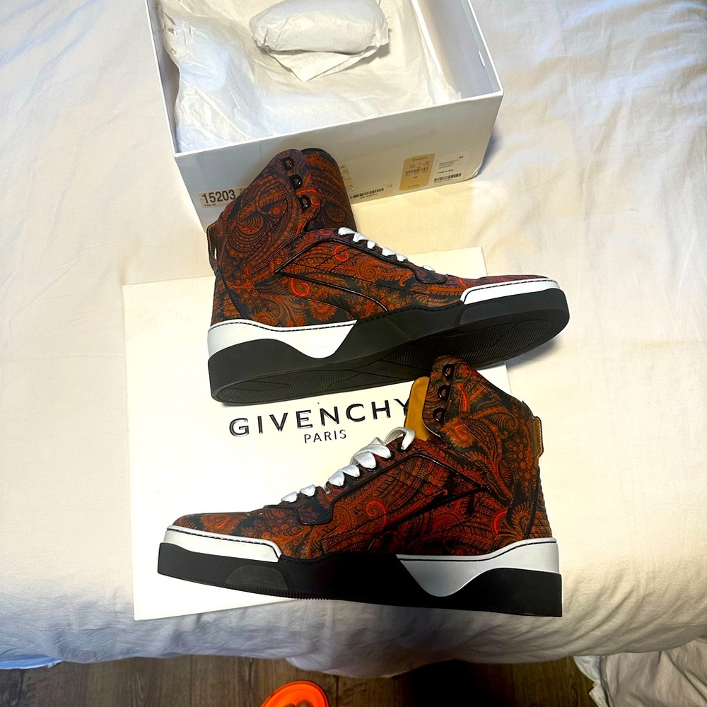 Givenchy high top